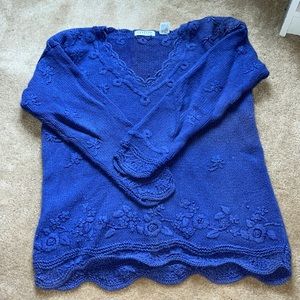 Women’s sweater (Size S)